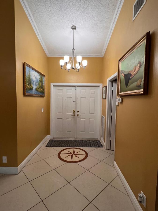 Entire Single Family Home 3 Bed 2 Bath In Water Front Big Cozy Back Yard View Coconut Creek Luaran gambar