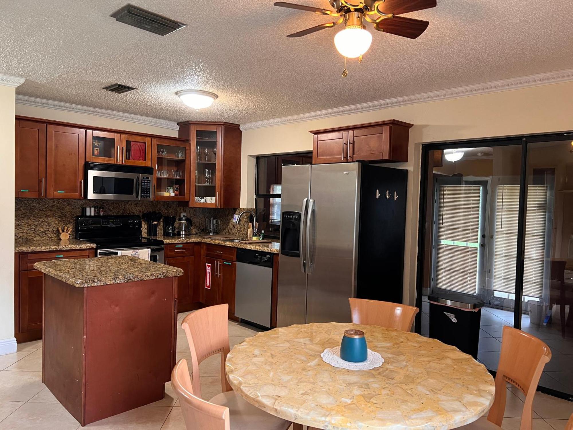 Entire Single Family Home 3 Bed 2 Bath In Water Front Big Cozy Back Yard View Coconut Creek Luaran gambar